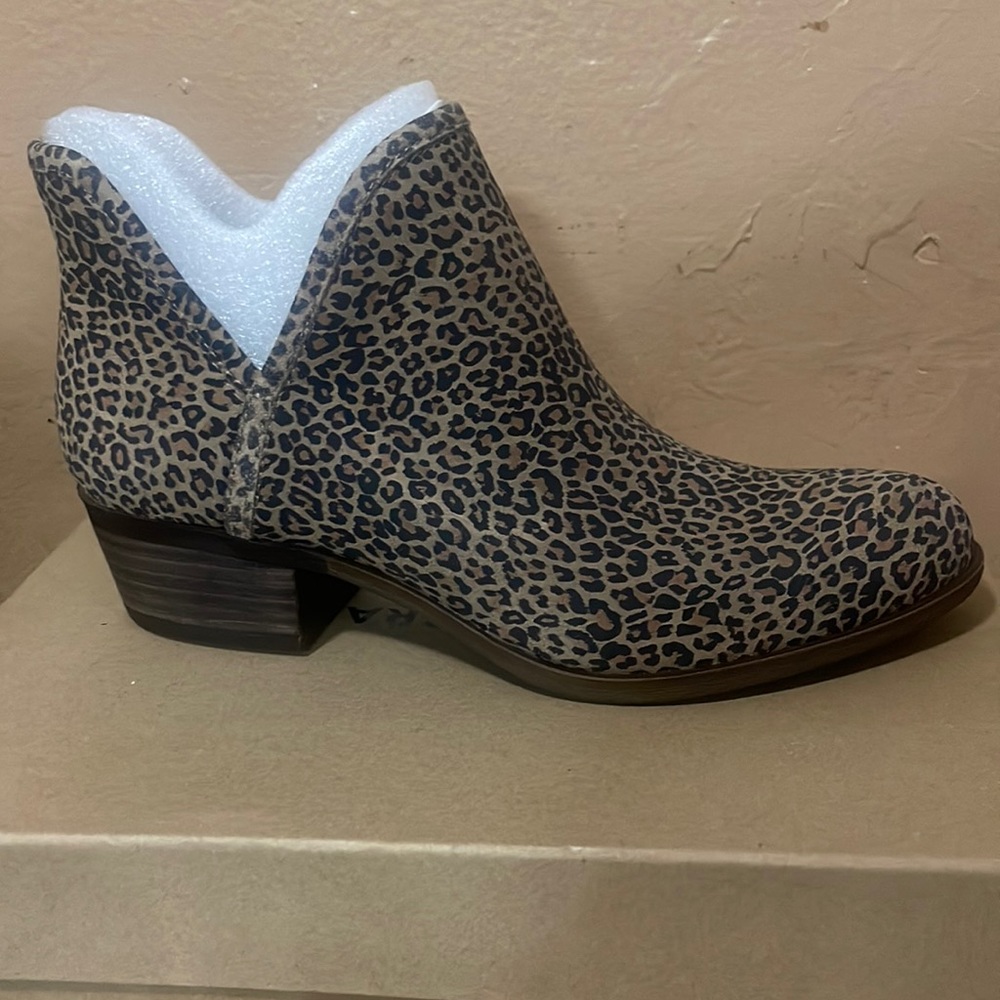 Sophia Leopard